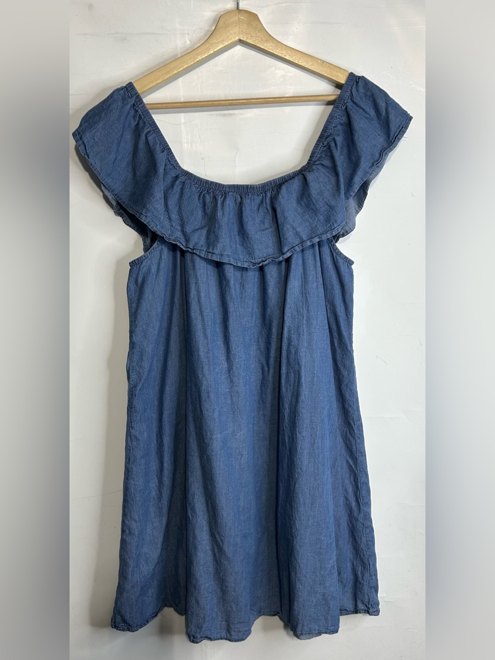 5‎ for $25🔥Arizona Jeans Elastic Off Shoulder Denim Dress XL